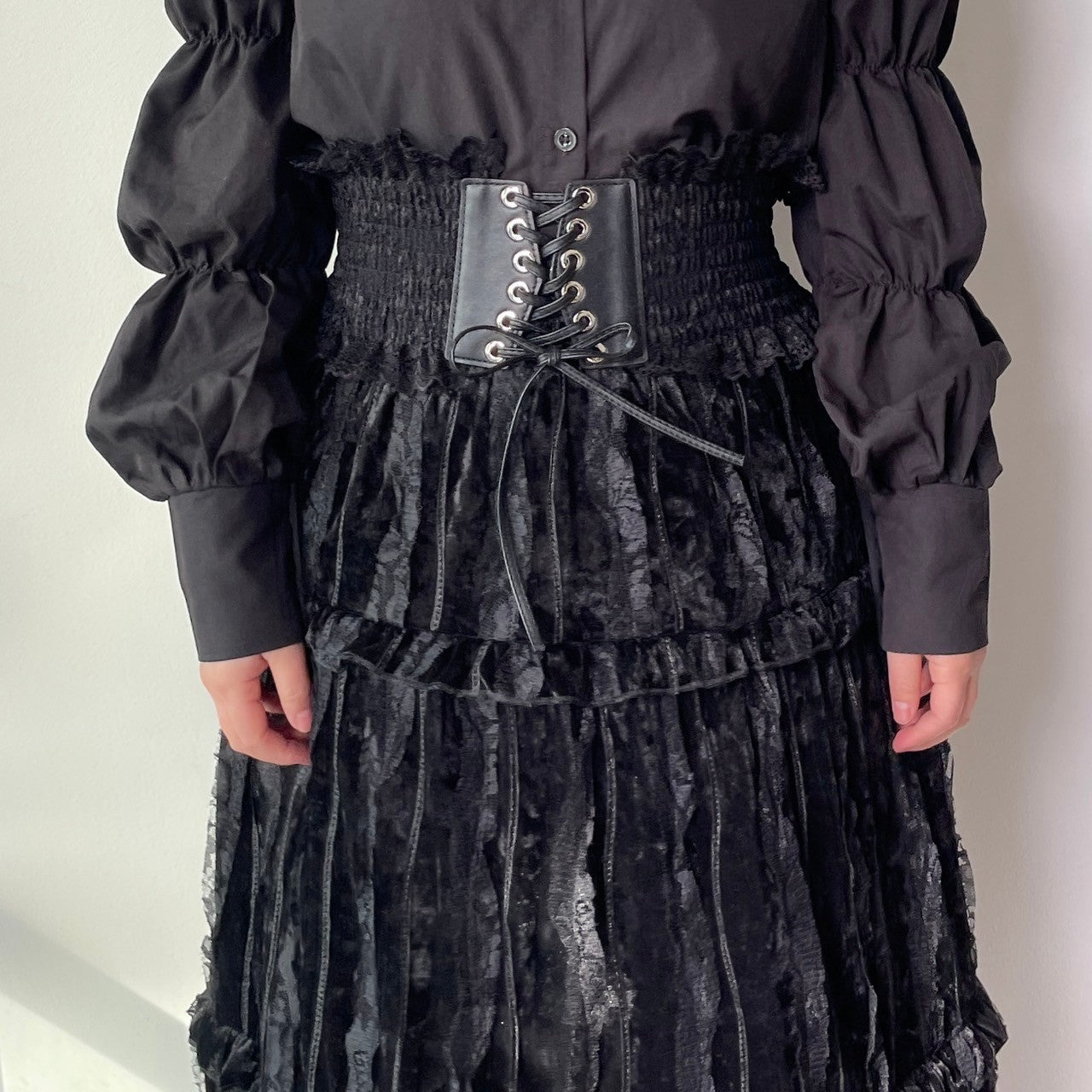 MIHO MATSUDA * コルセット風ベルト fit=scale-down,w=1200