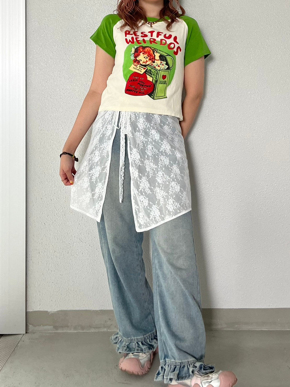 エプロン 花柄刺繍 レース フリル 付き フリーサイズ ロング