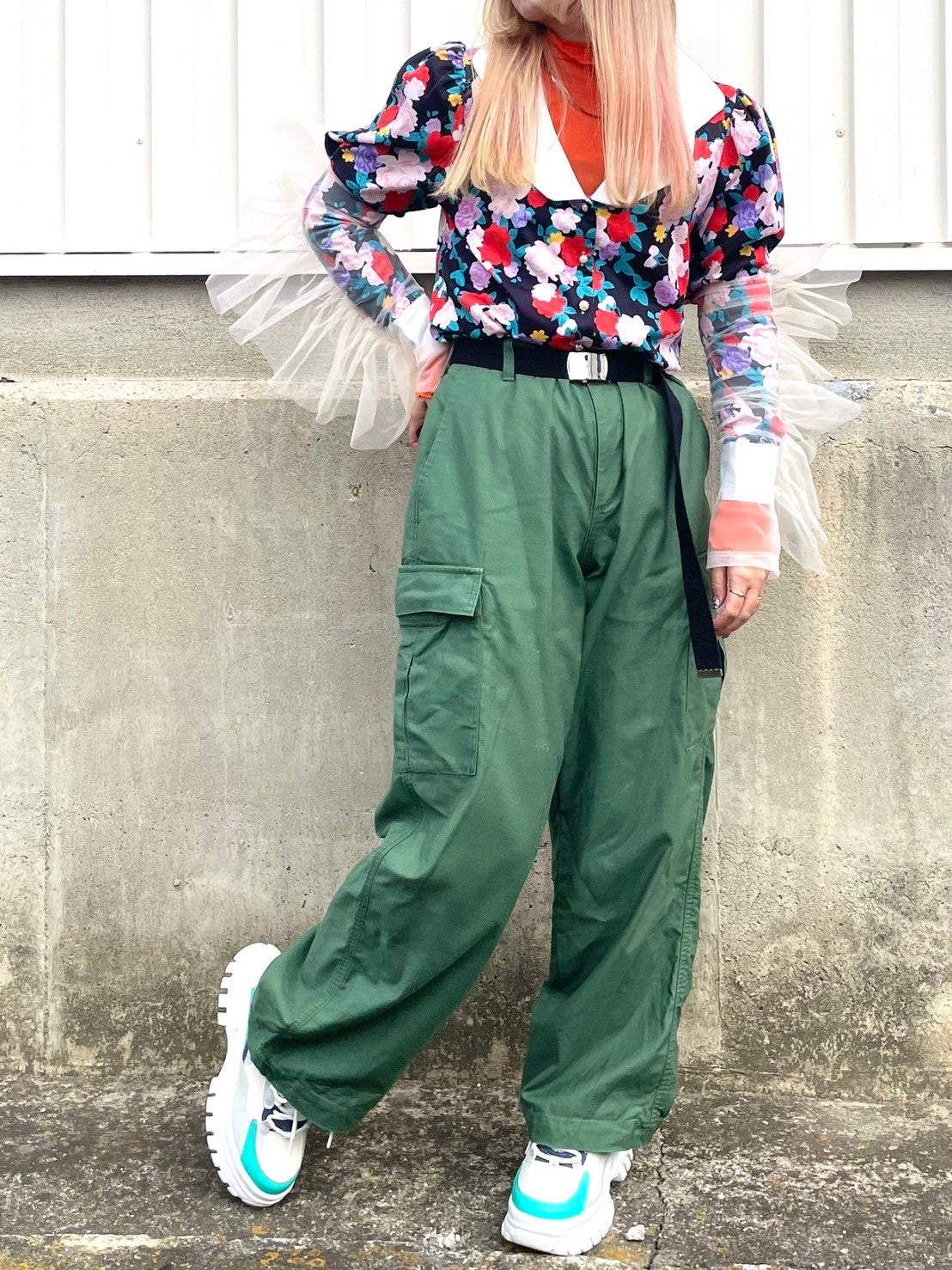 フリル付きチュールトップス グリーン ANDRESD チュールトップス グリーン - メルカリ